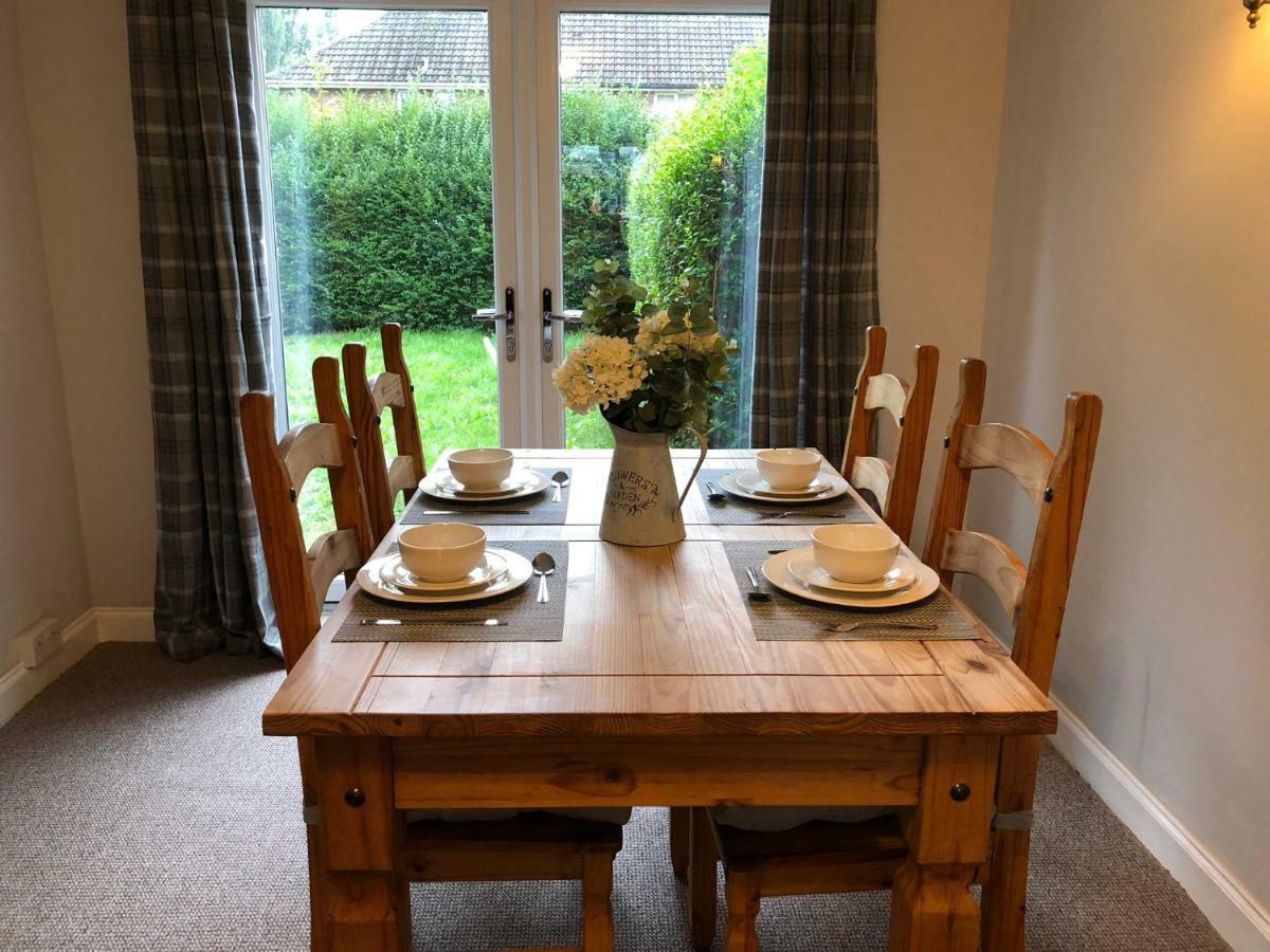 1 Silkin Serviced Accommodation Newton Aycliffe Exterior photo
